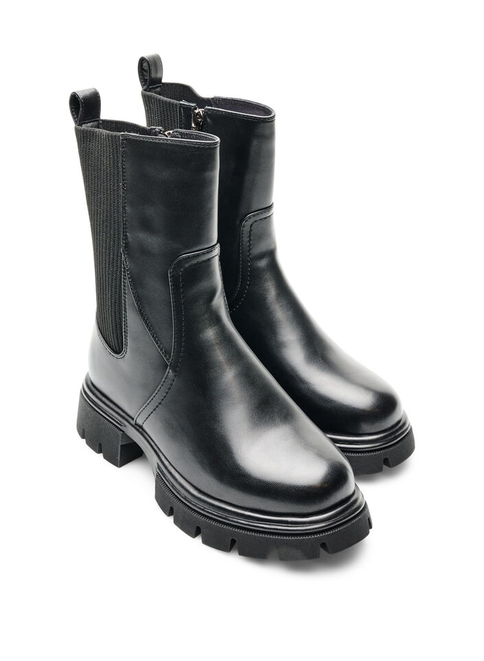 Chelsea boot med kraftig sula och ribbade paneler, Svart, Packshot image number 1