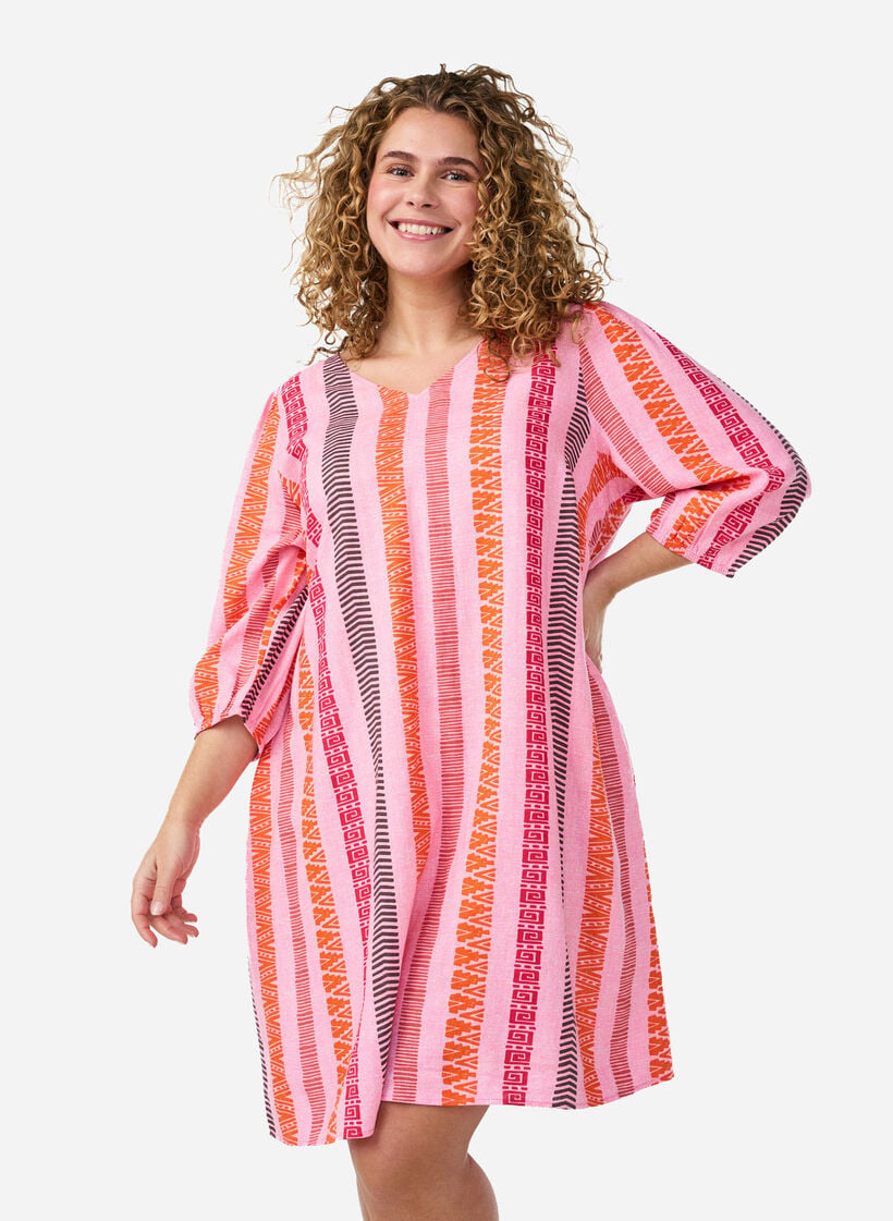 Kort kl&auml;nning i linne och viskos med 3/4-&auml;rmar, Rosa, Model image number 0
