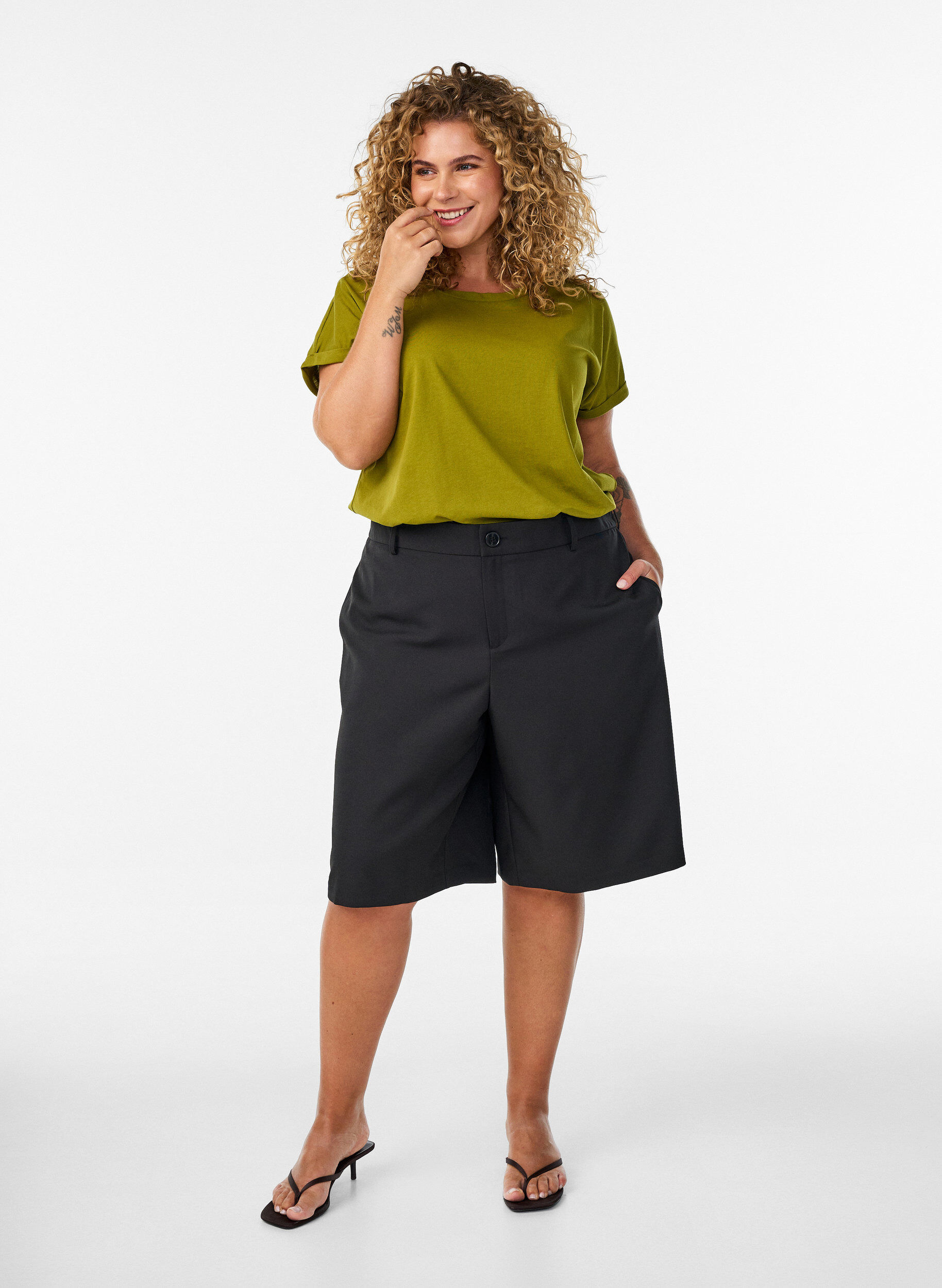 ZizziKort&auml;rmad t-shirt i bomullsmix, Gr&ouml;n, Model image number 1