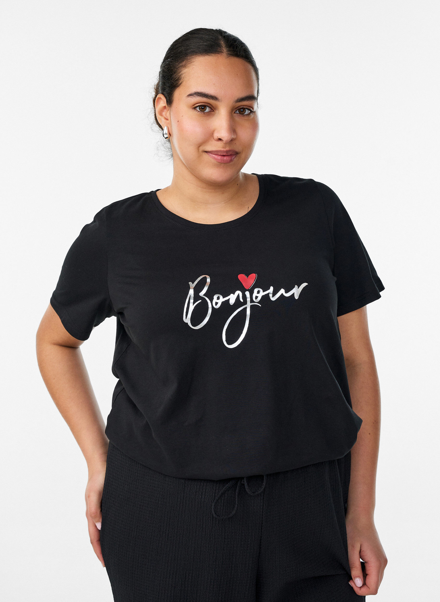 T-shirt med tryck, Svart, Model