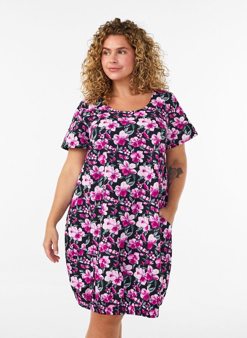 Kort&auml;rmad bomullskl&auml;nning med tryck, Svart, Model image number 0