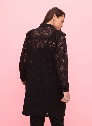 Skjortklänning med spets och volanger, Black, Model image number 1