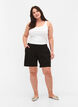 Maddison short med normal passform, Black, Model image number 3