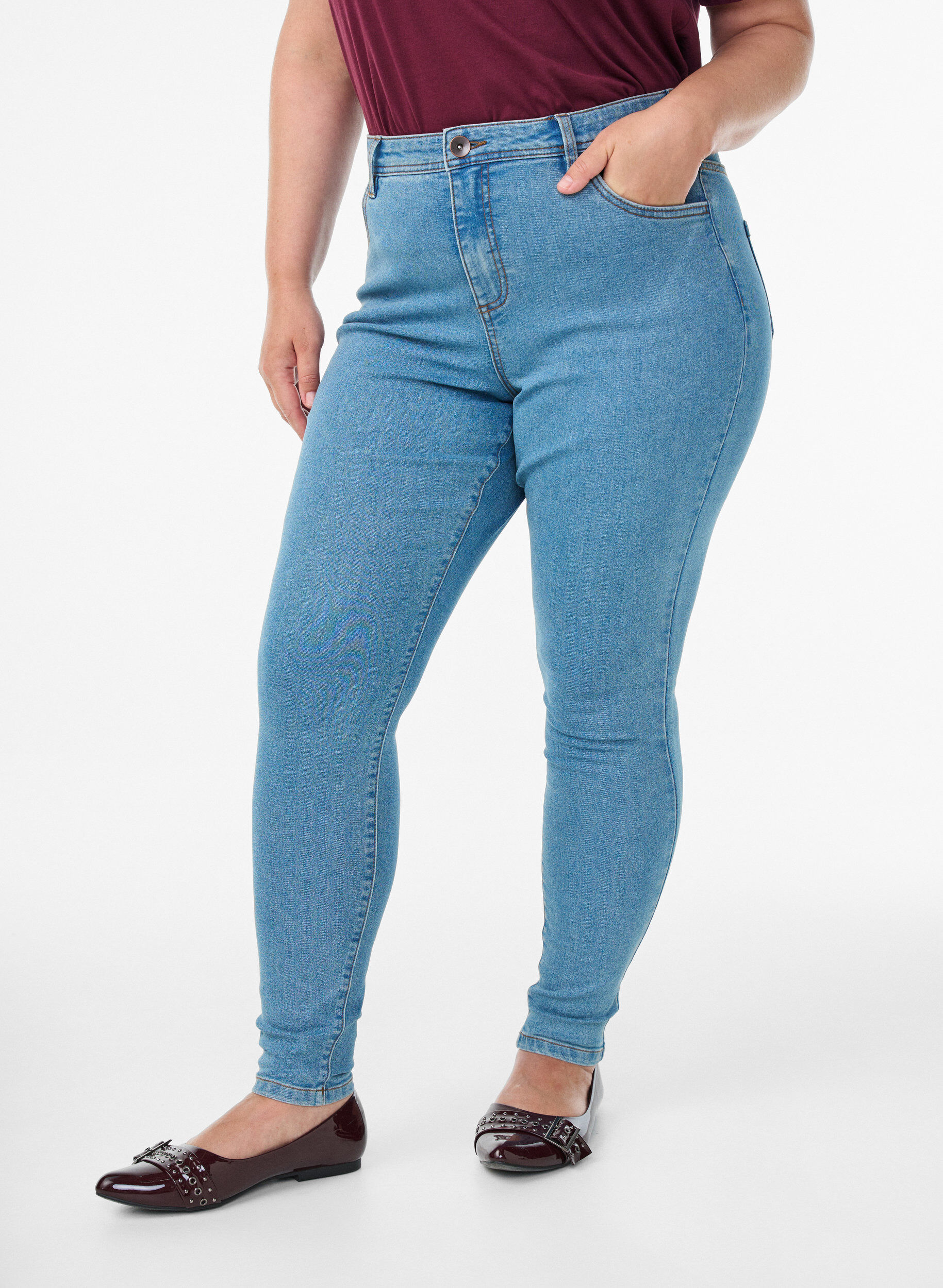 ZizziSuper slim fit-jeans, Bl&aring;, Model image number 2