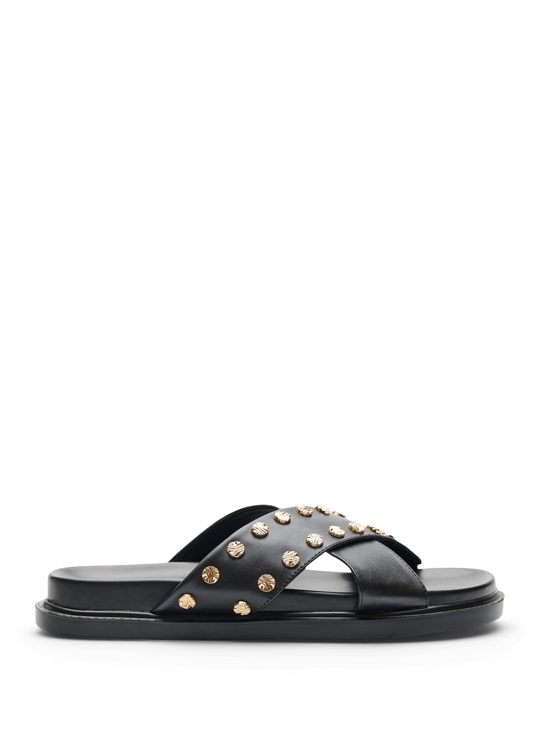Zizzi Sandal med korsade remmar och dekorativa nitar, Svart, Packshot image number 0