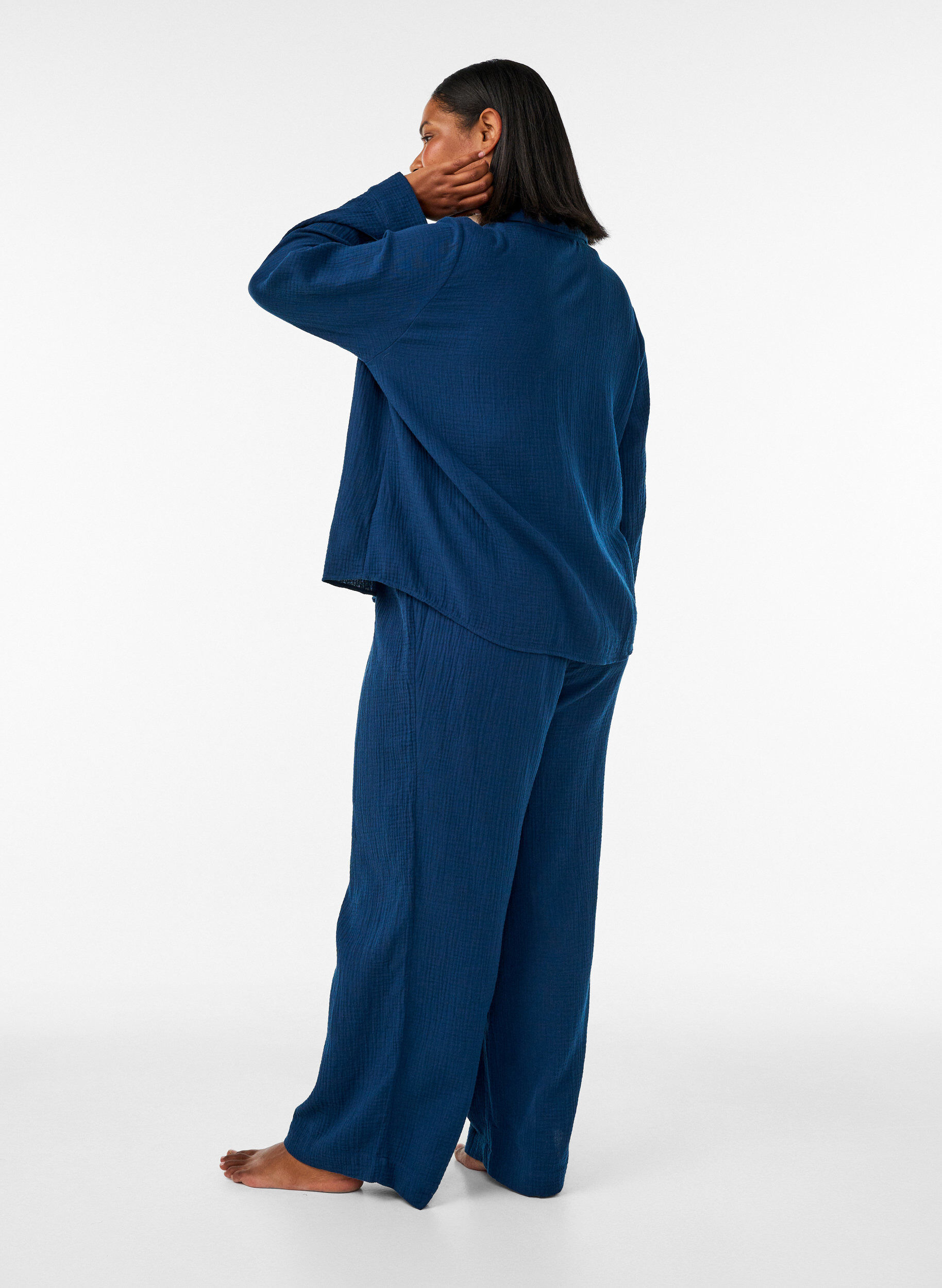 ZizziL&ouml;sa pyjamasbyxor i bomullsmuslin, Bl&aring;, Model image number 1