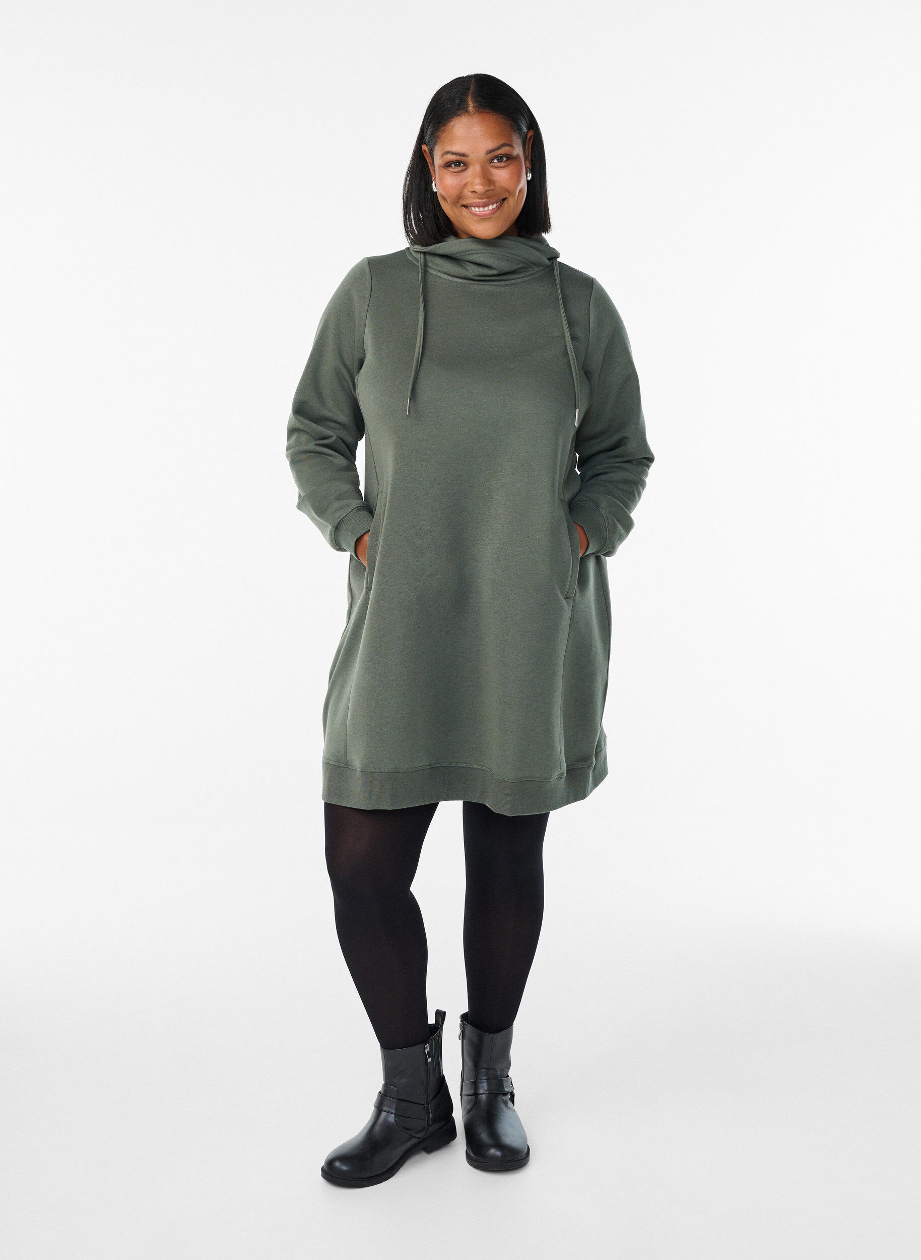ZizziKort sweatshirtkl&auml;nning med h&ouml;g krage och fickor, Gr&ouml;n, Model image number 1