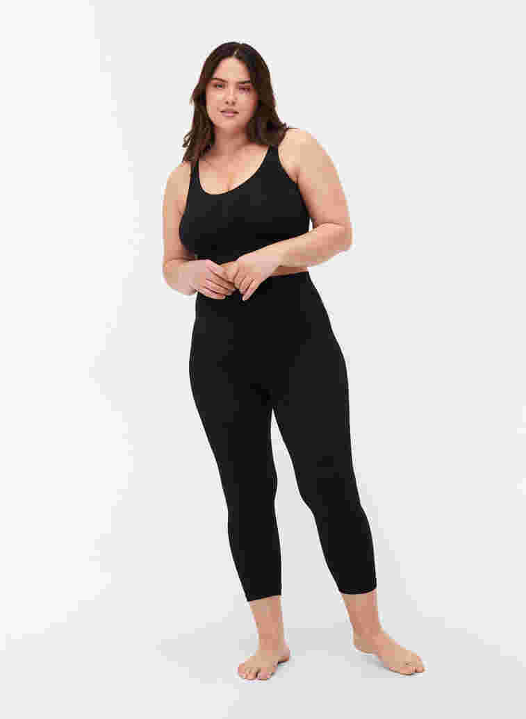 Sömlösa 3/4-leggings, Black, Model image number 0