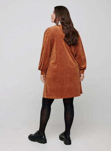 Klänning i velour med långa puffärmar, Brown ASS, Model image number 1
