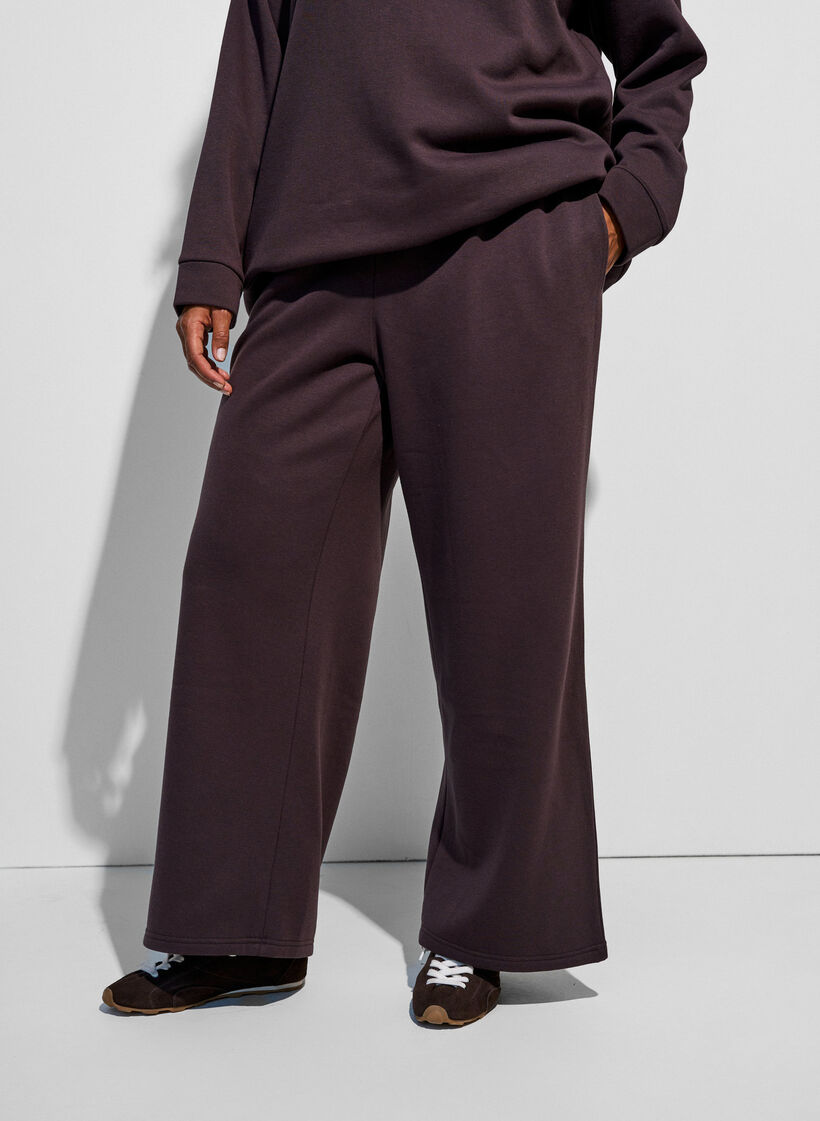 Sweatpants med h&ouml;g midja och vida ben, Brun, Model image number 2