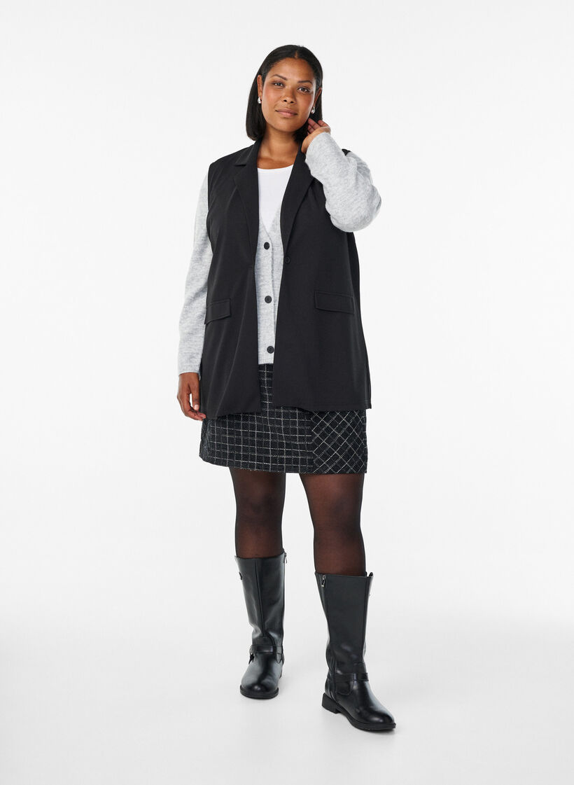 Ärmlös kavajväst med klassiska slag, Svart, Model image number 1