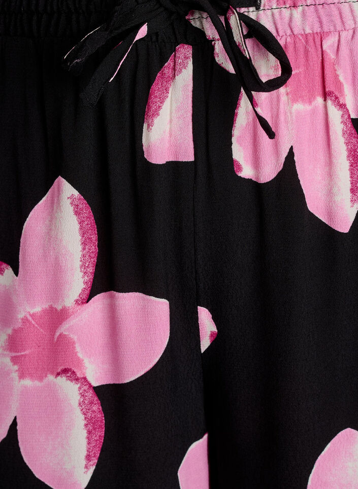 L&ouml;s passform viskosbyxor med tryck, Svart, Packshot image number 2