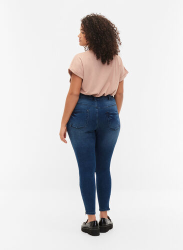 Croppade Amy jeans med blixtlås, Dark blue denim, Model image number 1