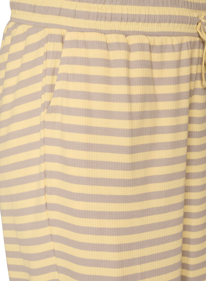 Randiga pyjamasbyxor med h&ouml;g midja och vida ben, Gul, Packshot image number 2