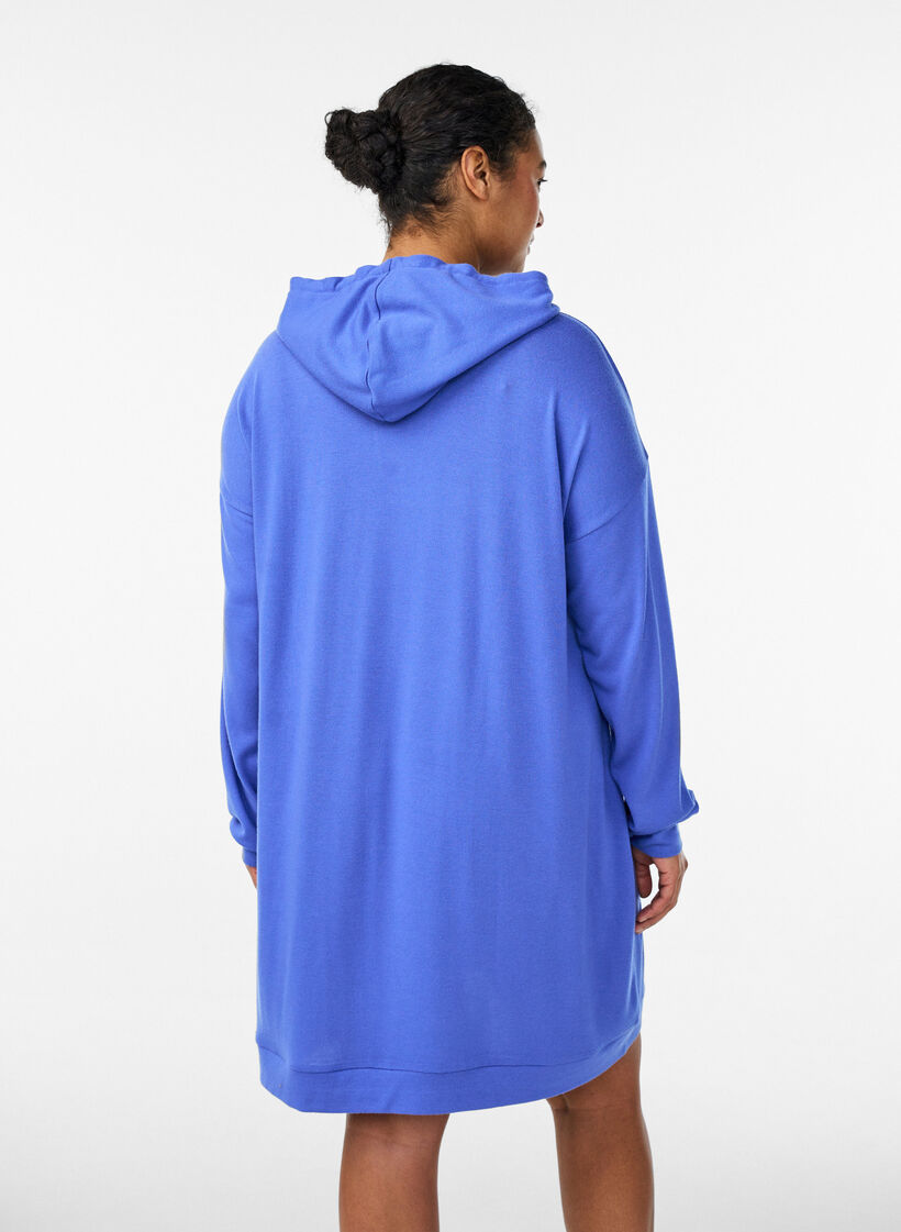 Kort hoodiekl&auml;nning med k&auml;nguruficka, Bl&aring;, Model image number 2