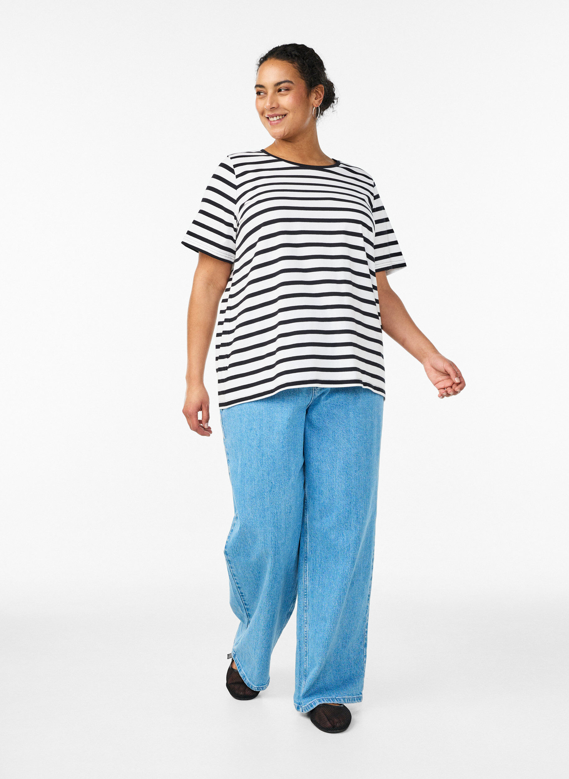 Zizzi Randig T-shirt i ekologisk bomull, Vit, Model image number 1