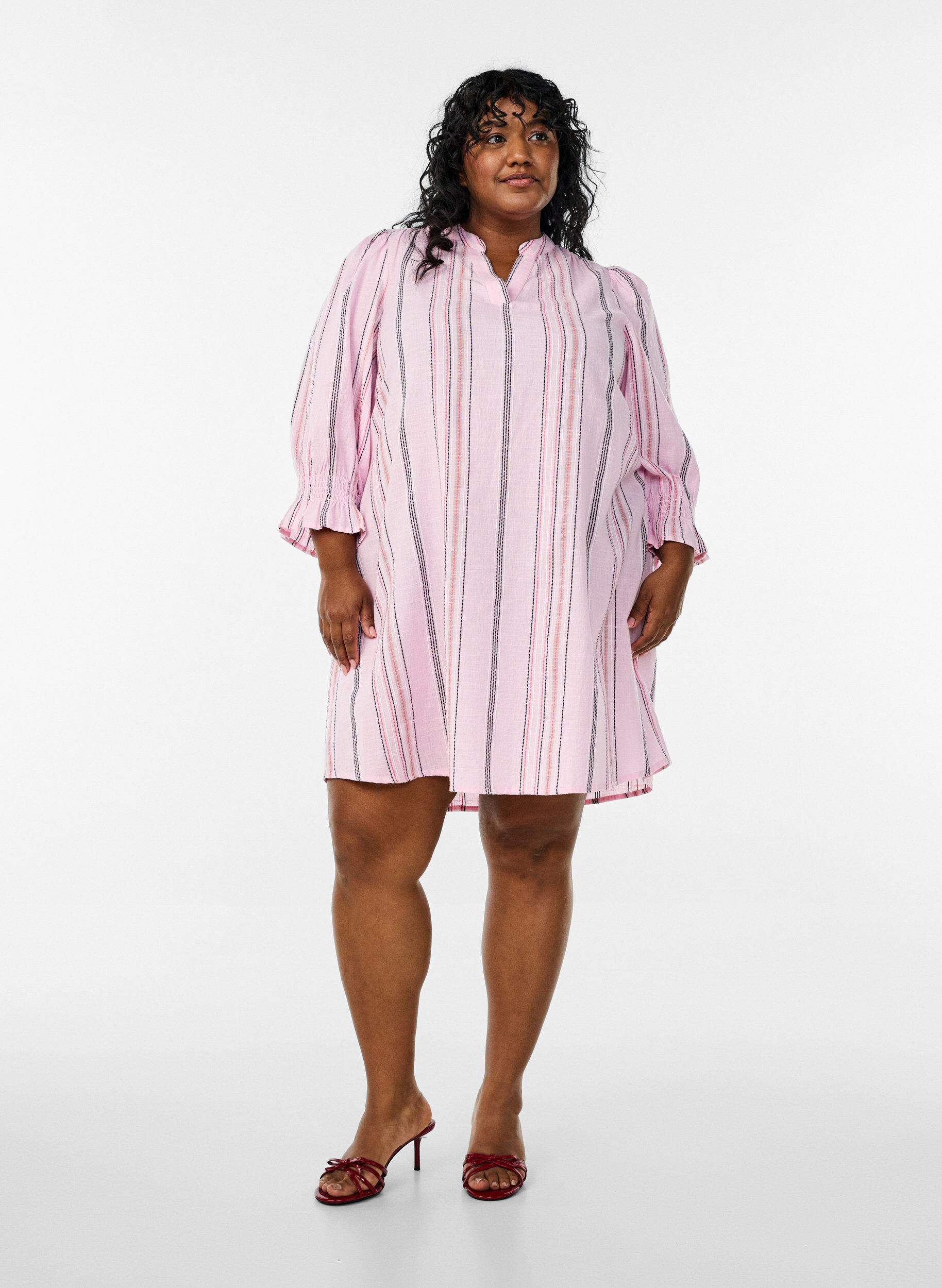 Zizzi Kort bomullskl&auml;nning med randigt m&ouml;nster, Rosa, Model image number 1