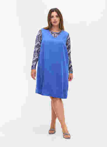 Spencerklänning med v-ringad hals, Dazzling Blue, Model image number 2