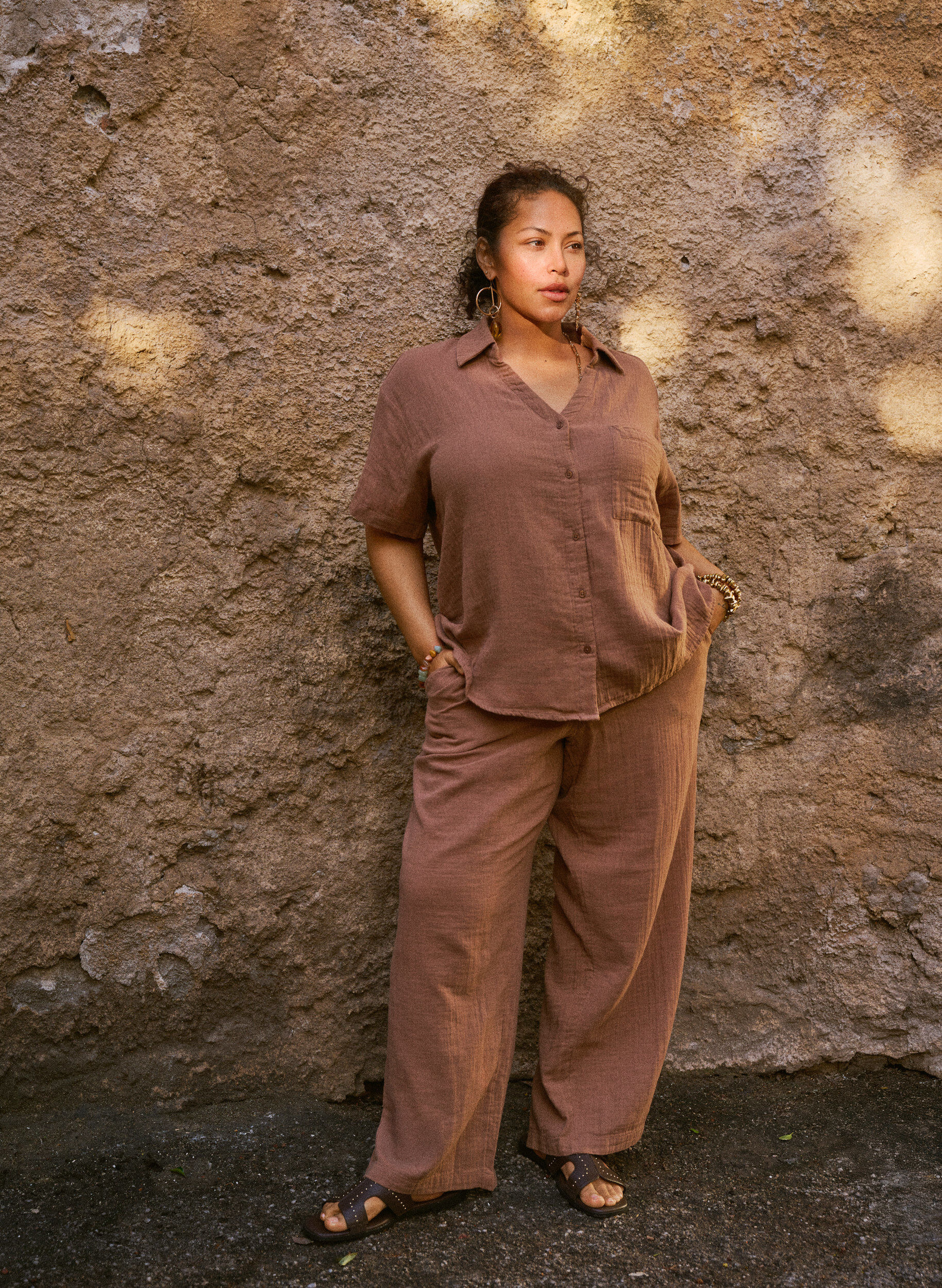 Zizzi Byxor i bomullsmuslin med h&ouml;g midja och l&ouml;sa ben, Brun, Image image number 0