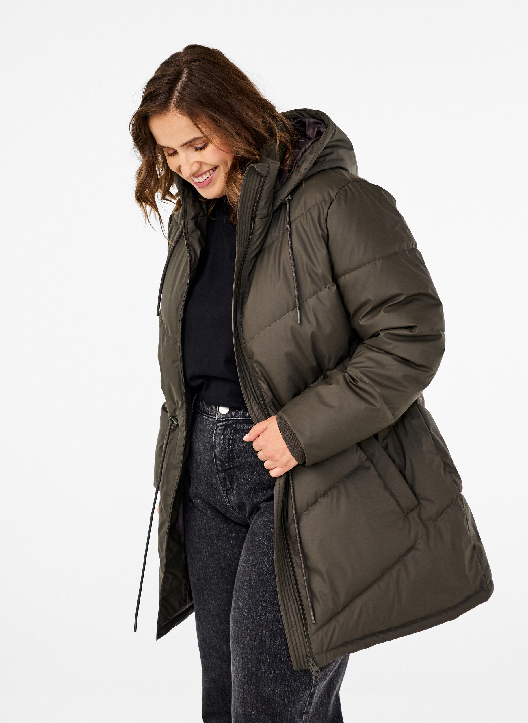 Zizzi Vattenavvisande pufferjacka med huva, Brun, Model image number 0