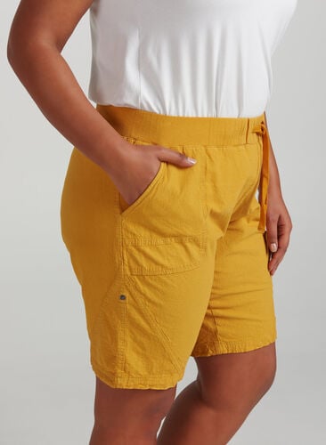 Bekväma shorts, Golden Yellow, Model image number 0