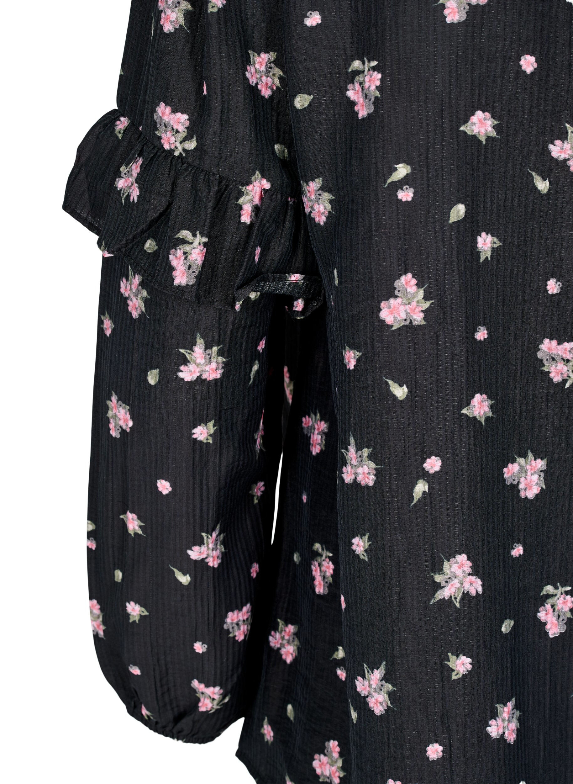 Zizzi Blus i lyocell med blomm&ouml;nster, Svart, Packshot image number 3