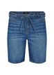 Figurn&auml;ra jeansshorts med knytsk&auml;rp, Bl&aring;, Packshot image number 0