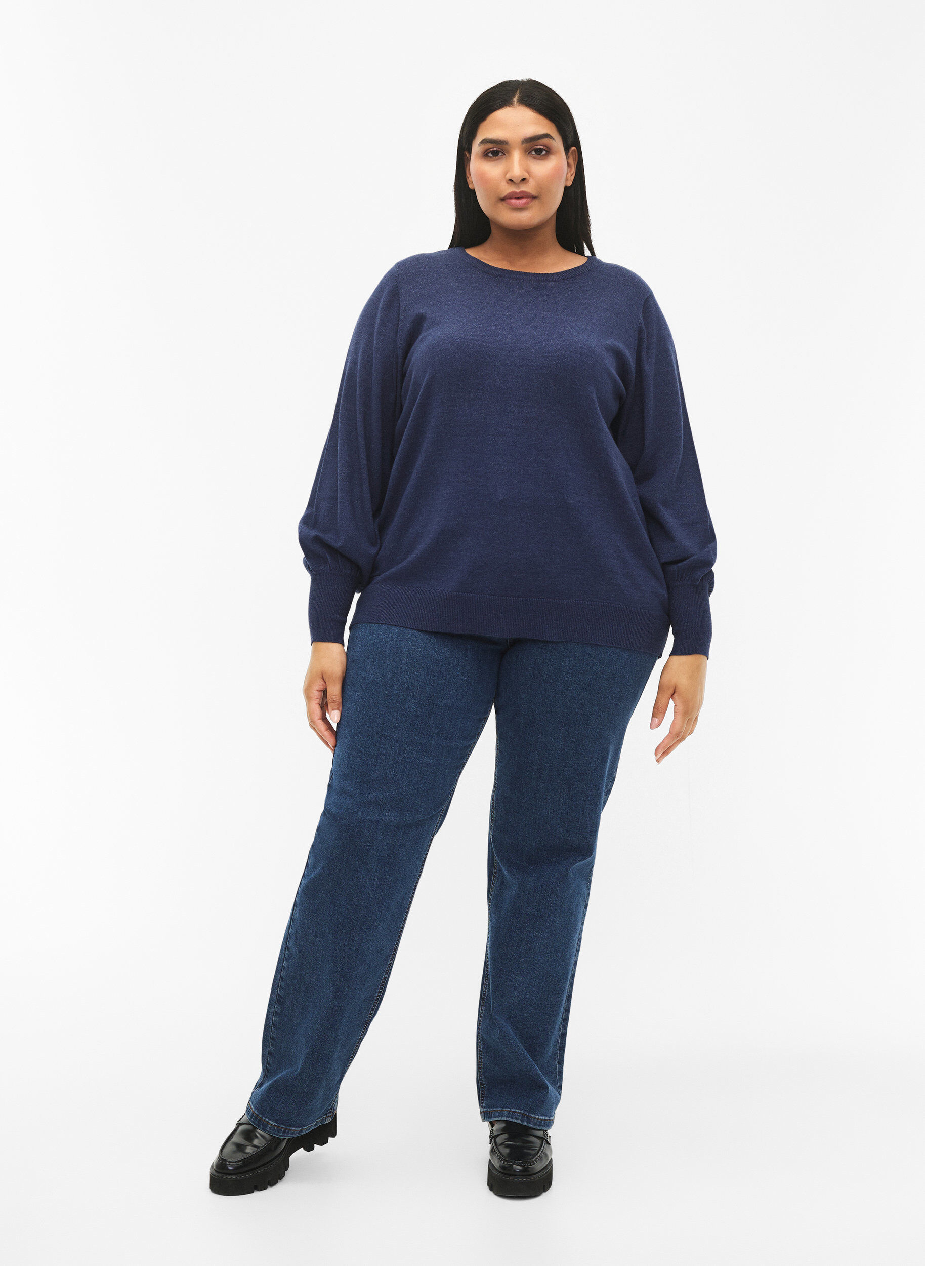 Zizzi Stickad viskostr&ouml;ja med ballong&auml;rmar, Dress Blues Mel., Model image number 2