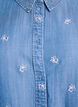 Skjorta i lyocell med denimlook och blombroderi, Bl&aring;, Packshot image number 2