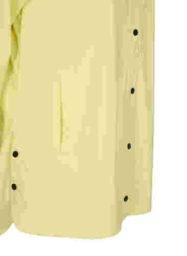Regnjacka med huva och fickor, Pale Banana, Packshot image number 3