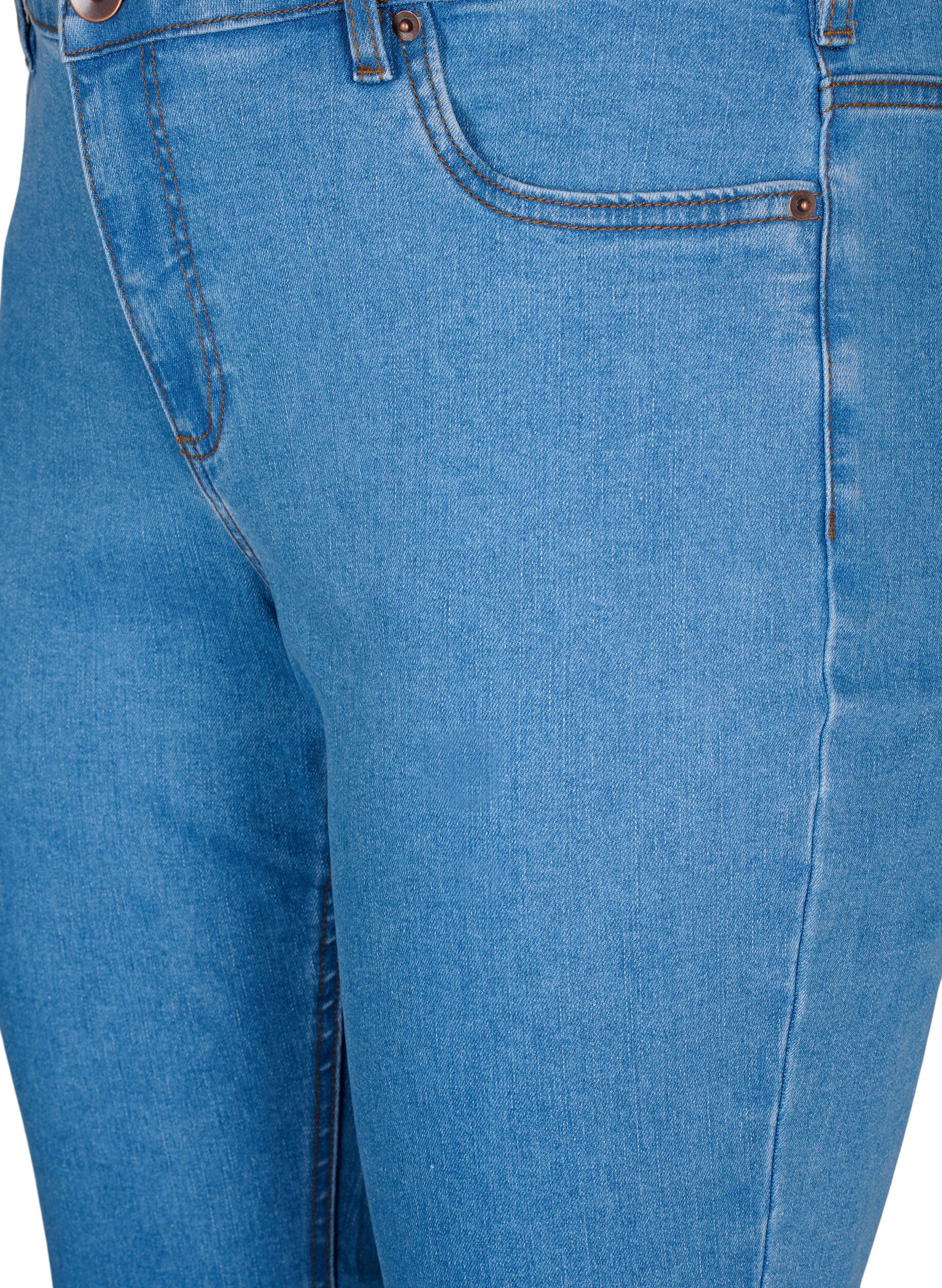 Zizzi Emily jeans med tajt passform och p&auml;rlor, Light Blue, Packshot image number 2