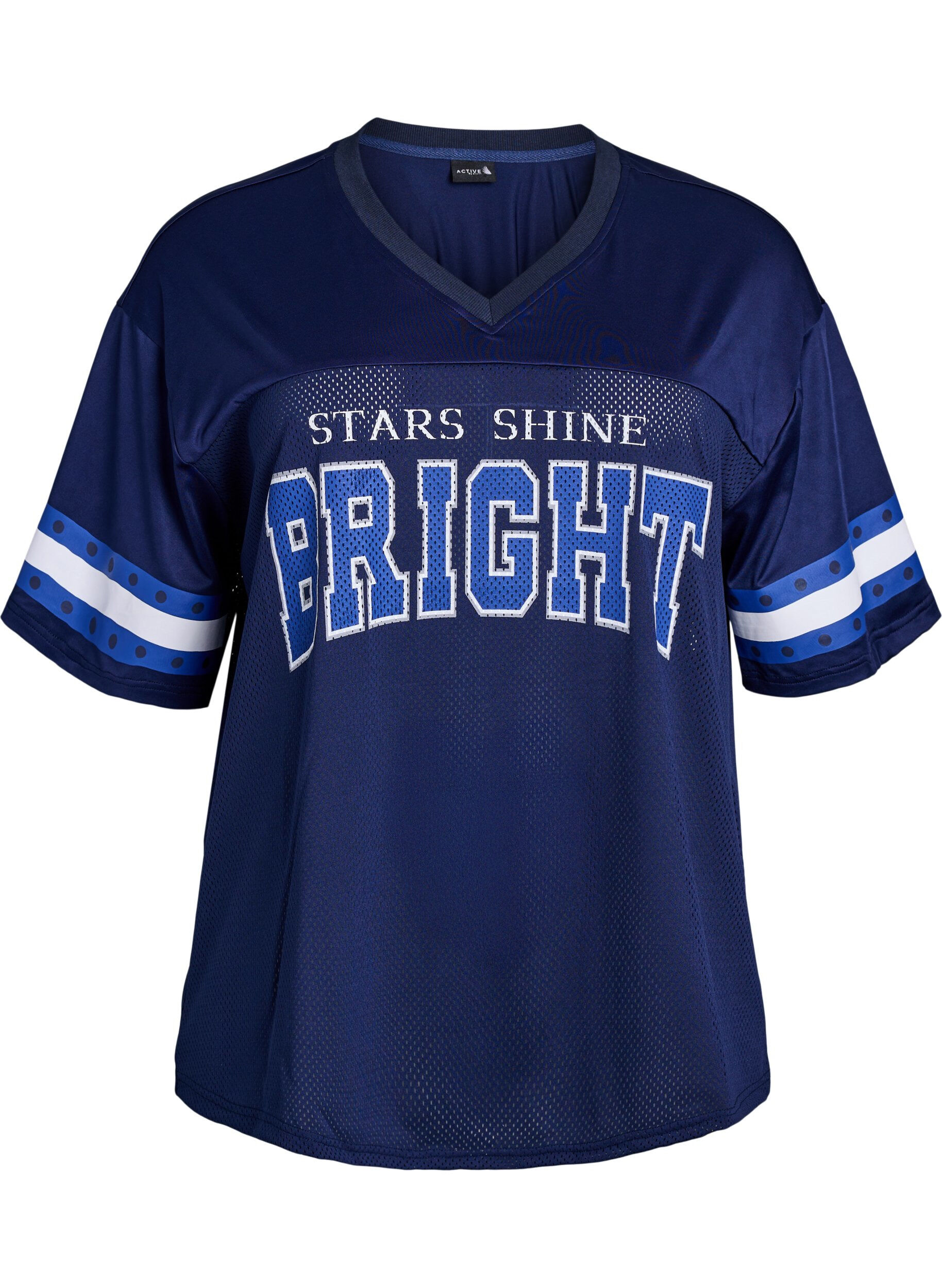 Tr&auml;nings-t-shirt med v-ringning och tryck framtill