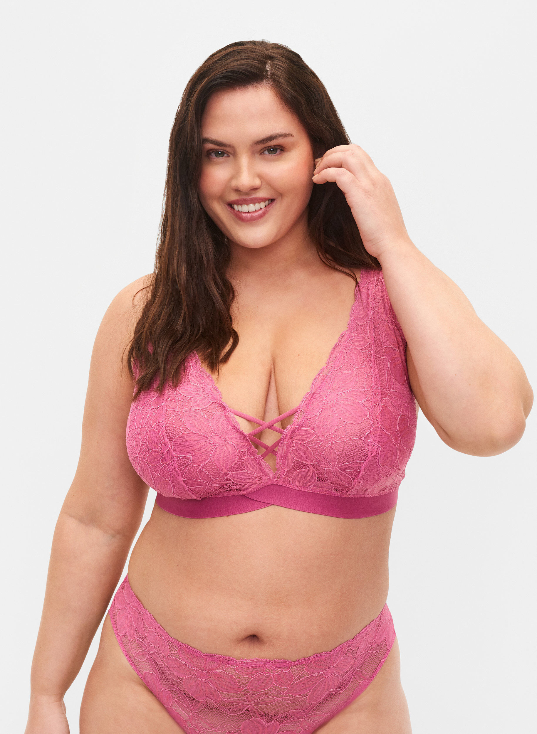 Zizzi Support the breasts &ndash; Spets-bh med sn&ouml;rningsdetaljer, Rose, Model image number 0