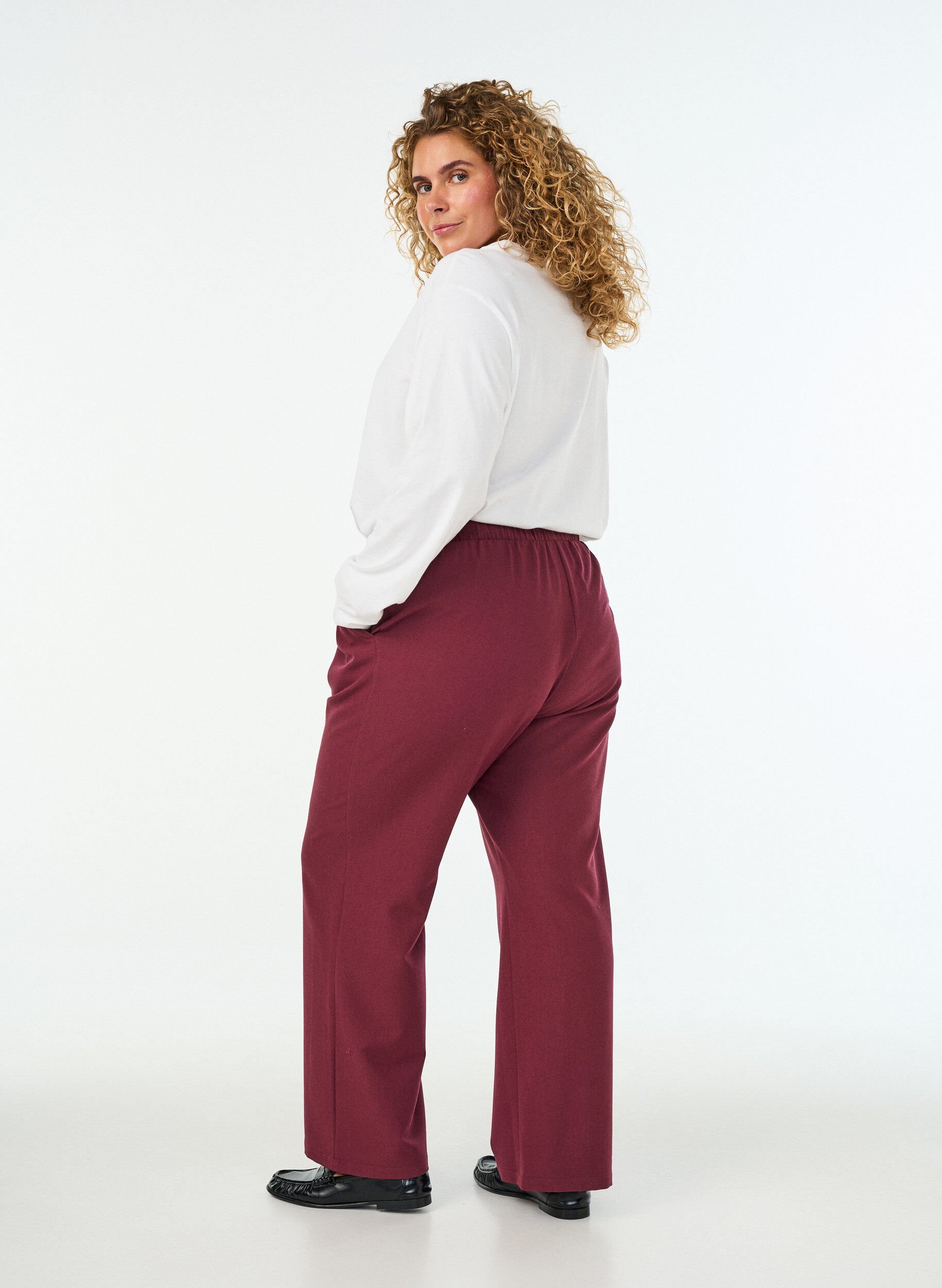 ZizziL&ouml;sa byxor med fickor, R&ouml;d, Model image number 1