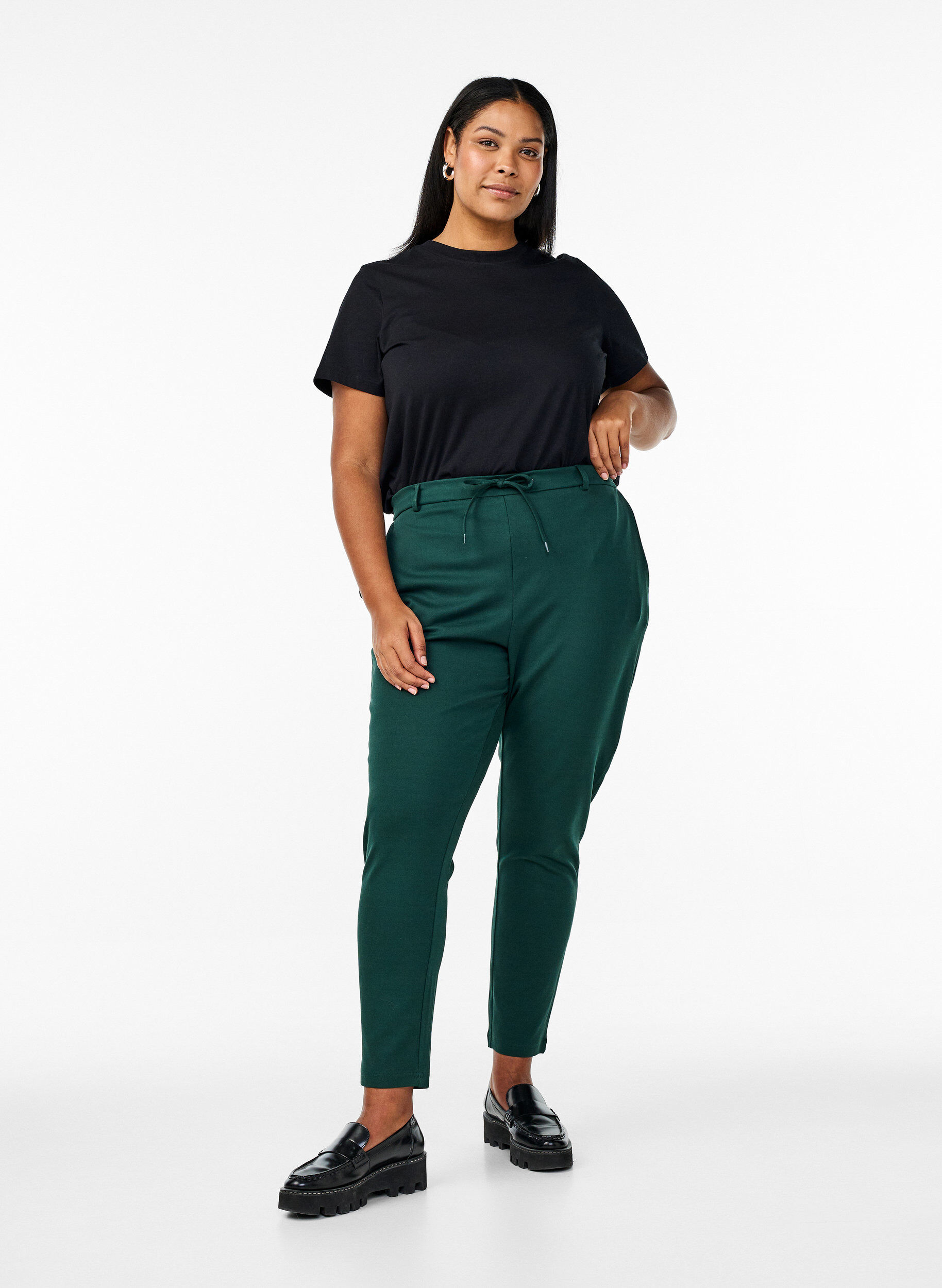Croppade Maddison-byxor, Gr&ouml;n, Model