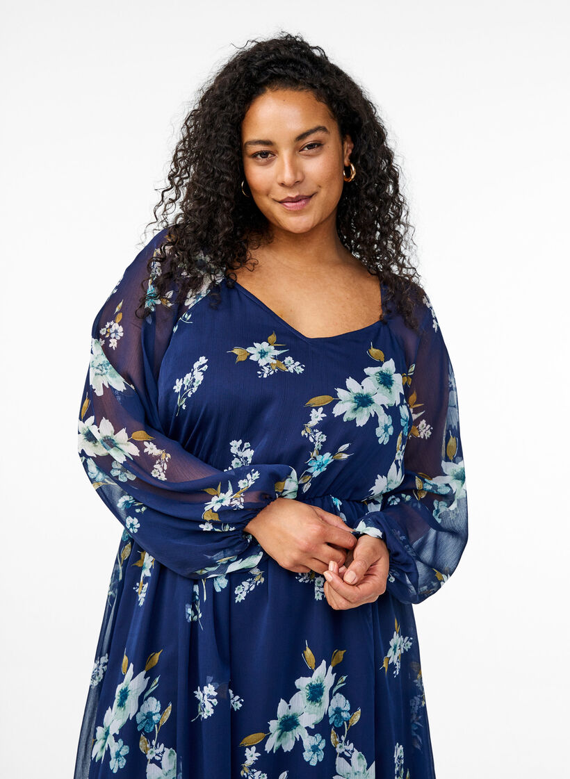 Festkl&auml;nning i chiffong med l&aring;nga &auml;rmar, Bl&aring;, Model image number 3