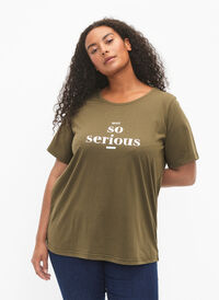 T-shirt från FLASH med tryck, Ivy Green, Model