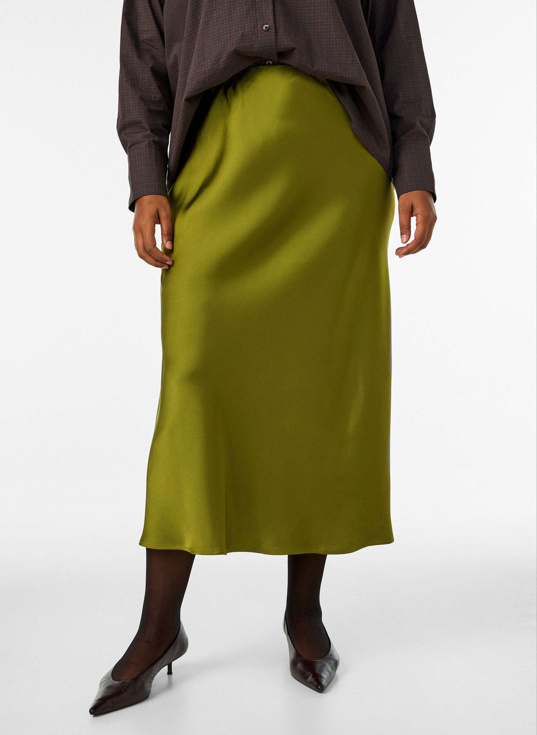 ZizziMidikjol i satin, Gr&ouml;n, Model image number 2