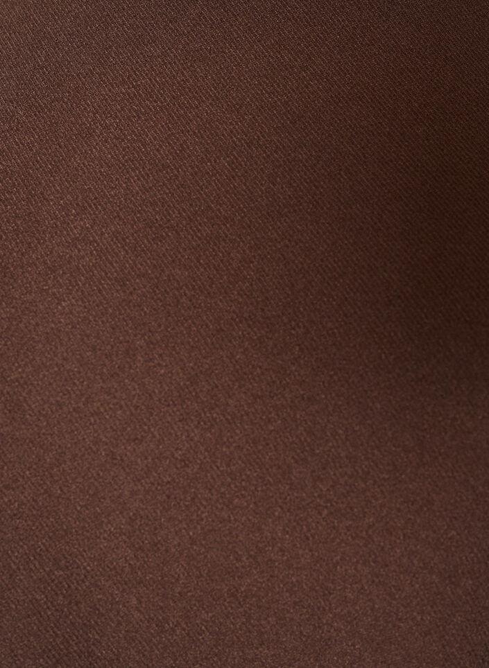 Kl&auml;nning i jersey med drapering och dekorativt sp&auml;nne, Brun, Packshot image number 2