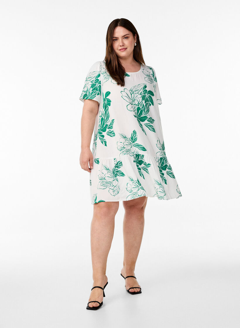 Kl&auml;nning i viskos med sk&auml;rning, Gr&ouml;n, Model image number 1