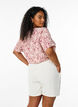 Shorts med fickor och res&aring;r i midjan, Vanilla, Model image number 1
