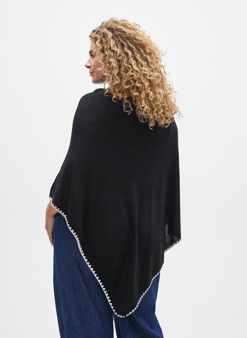 Fin stickad poncho, Svart, Model image number 2