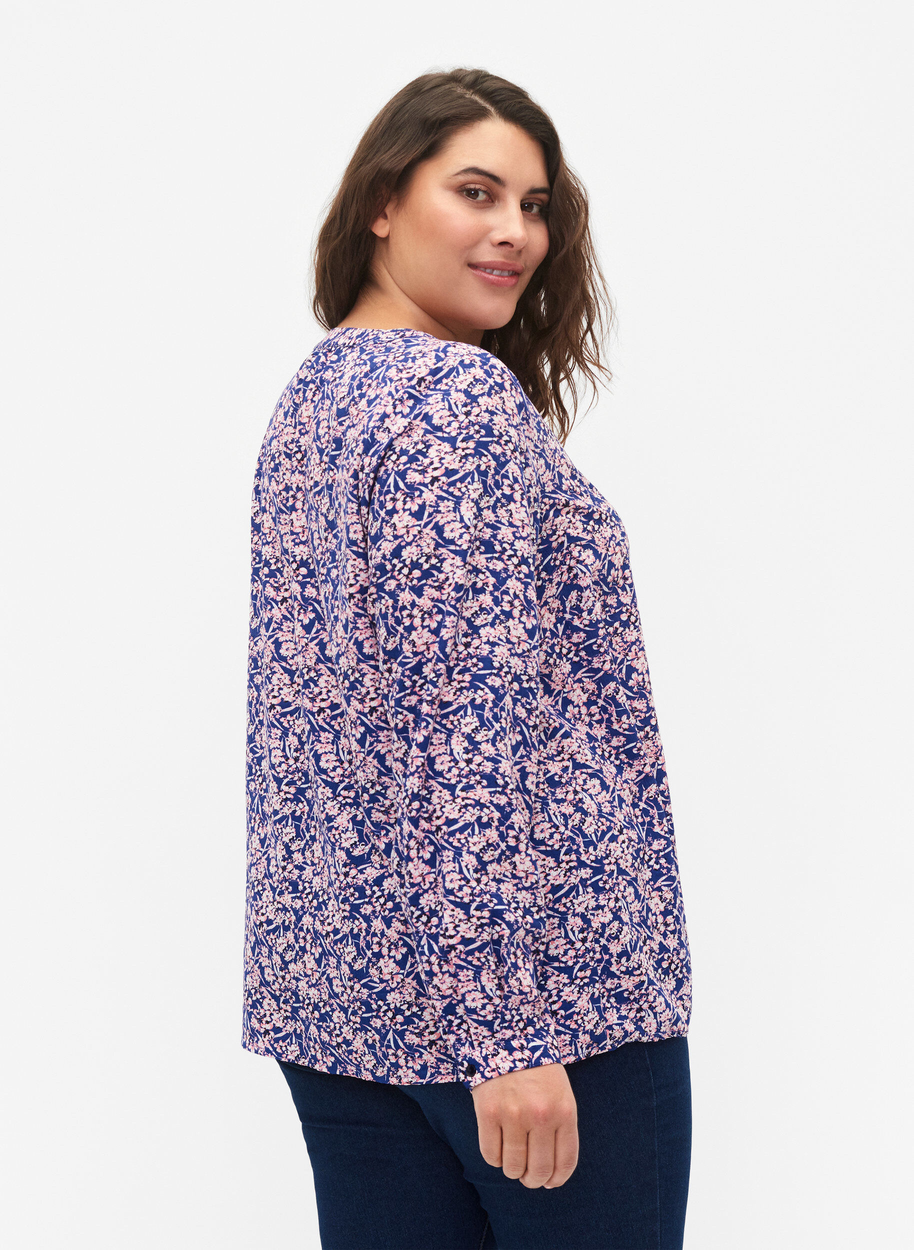 Zizzi FLASH - L&aring;ng&auml;rmad blus med tryck, Strong Blue Flower, Model image number 1