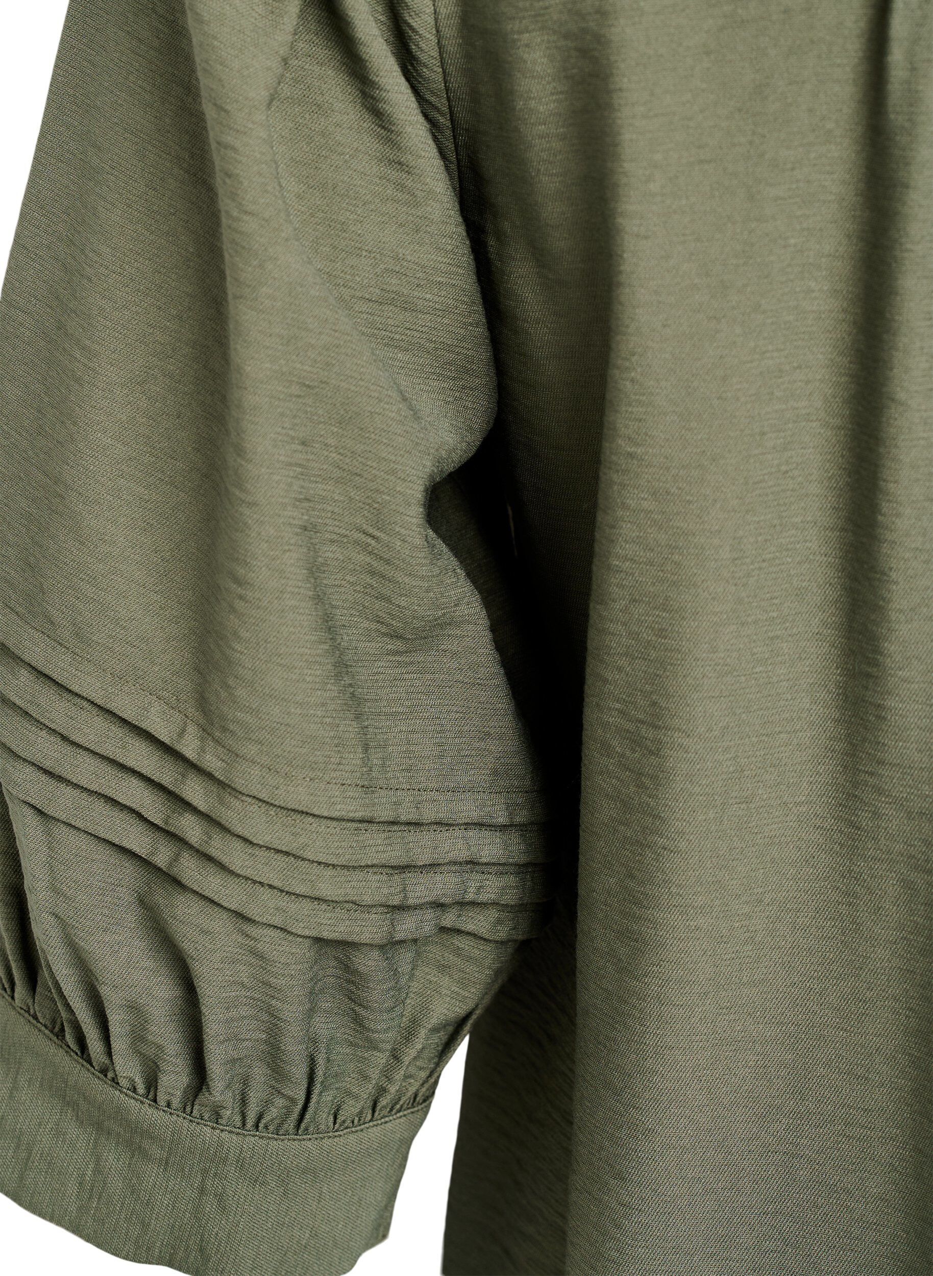 Zizzi Blus med 3/4-&auml;rmar och dekorativa veck, Gr&ouml;n, Packshot image number 3