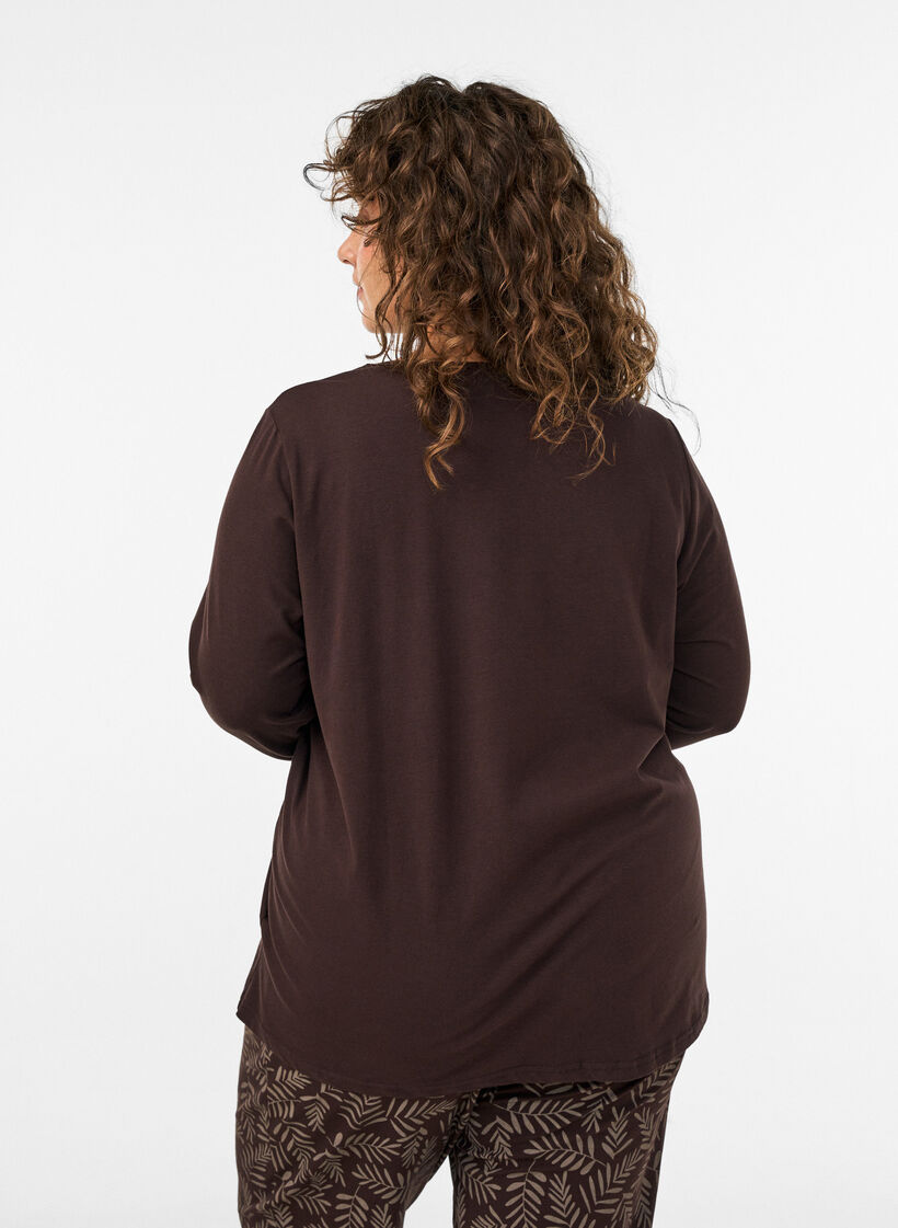 Pyjamastopp i bomull med hj&auml;rtm&ouml;nster, Brun, Model image number 2