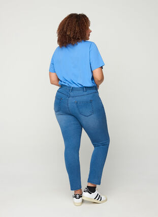 Slim fit Emily Jeans med normal midja, Blue denim, Model image number 0