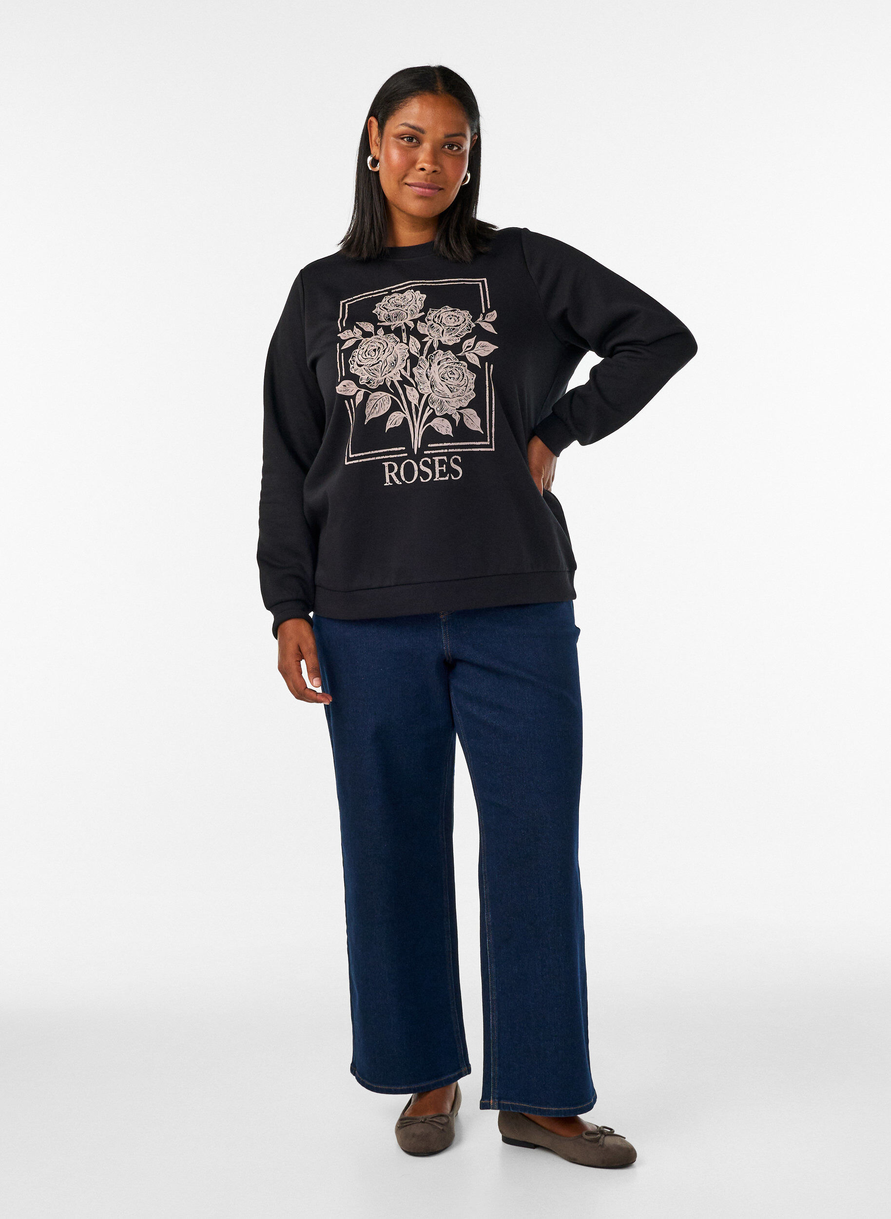 ZizziSweatshirt med rosentryck och strass, Svart, Model image number 1
