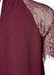 Blus med korta &auml;rmar i spets och h&ouml;g krage, R&ouml;d, Packshot image number 3