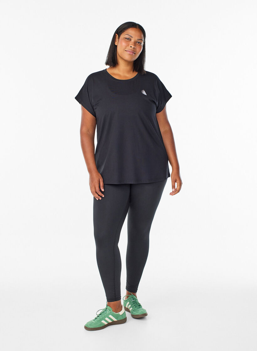 Enf&auml;rgad tr&auml;nings-T-shirt, Svart, Model image number 1