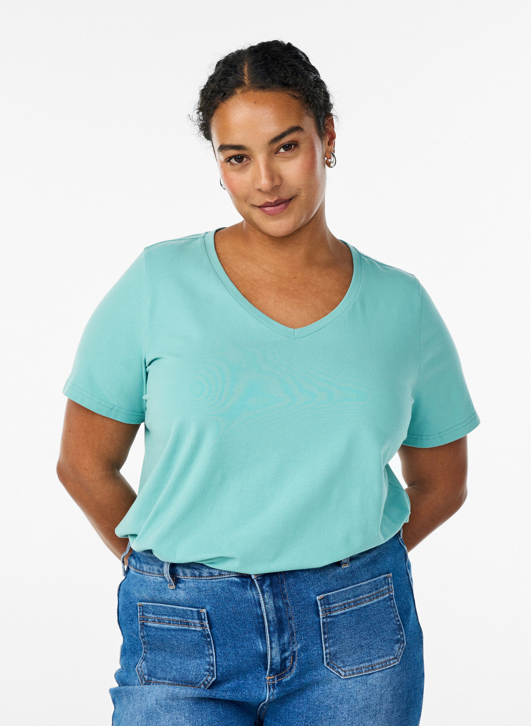 Enf&auml;rgad bas-t-shirt i bomull, Gr&ouml;n, Model